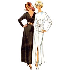 Simplicity Pattern | S3046 K5 | Misses' Knit Dress in Two Lengths Worn Forward or Backward and Sash